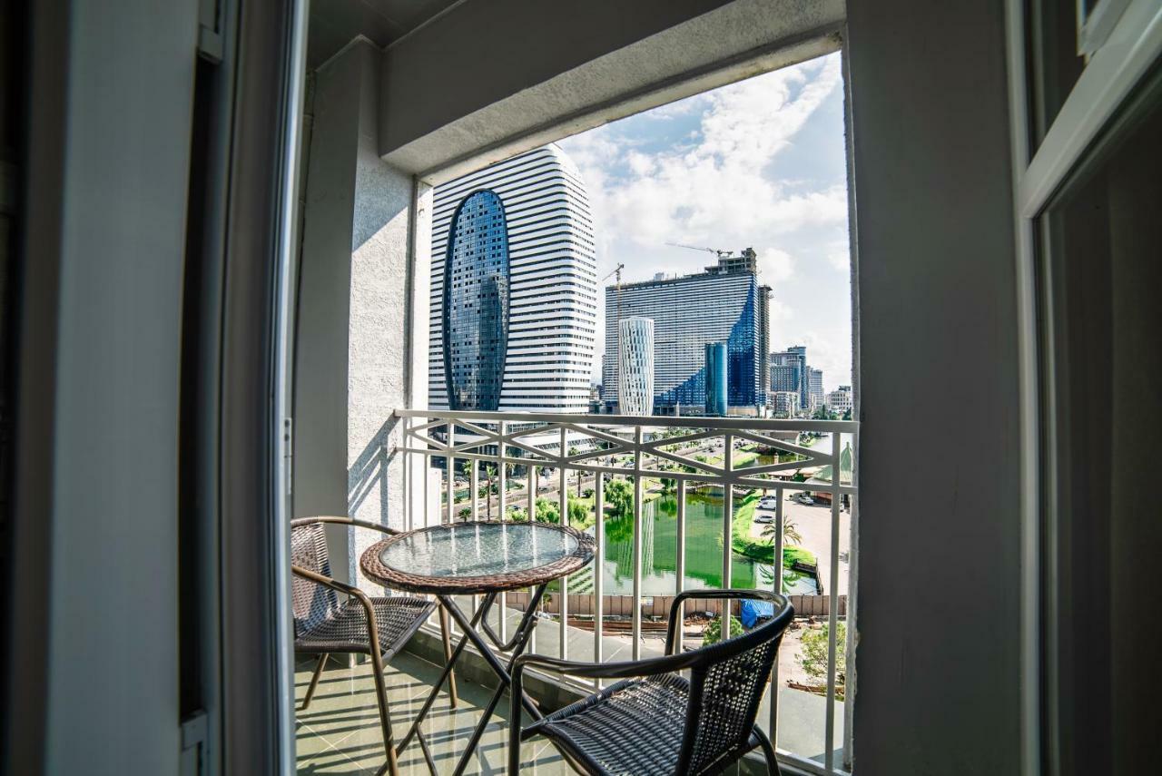 Magnolia - ❀ Cozy Apartment With An Unique Sea View ❀ Batumi Eksteriør billede